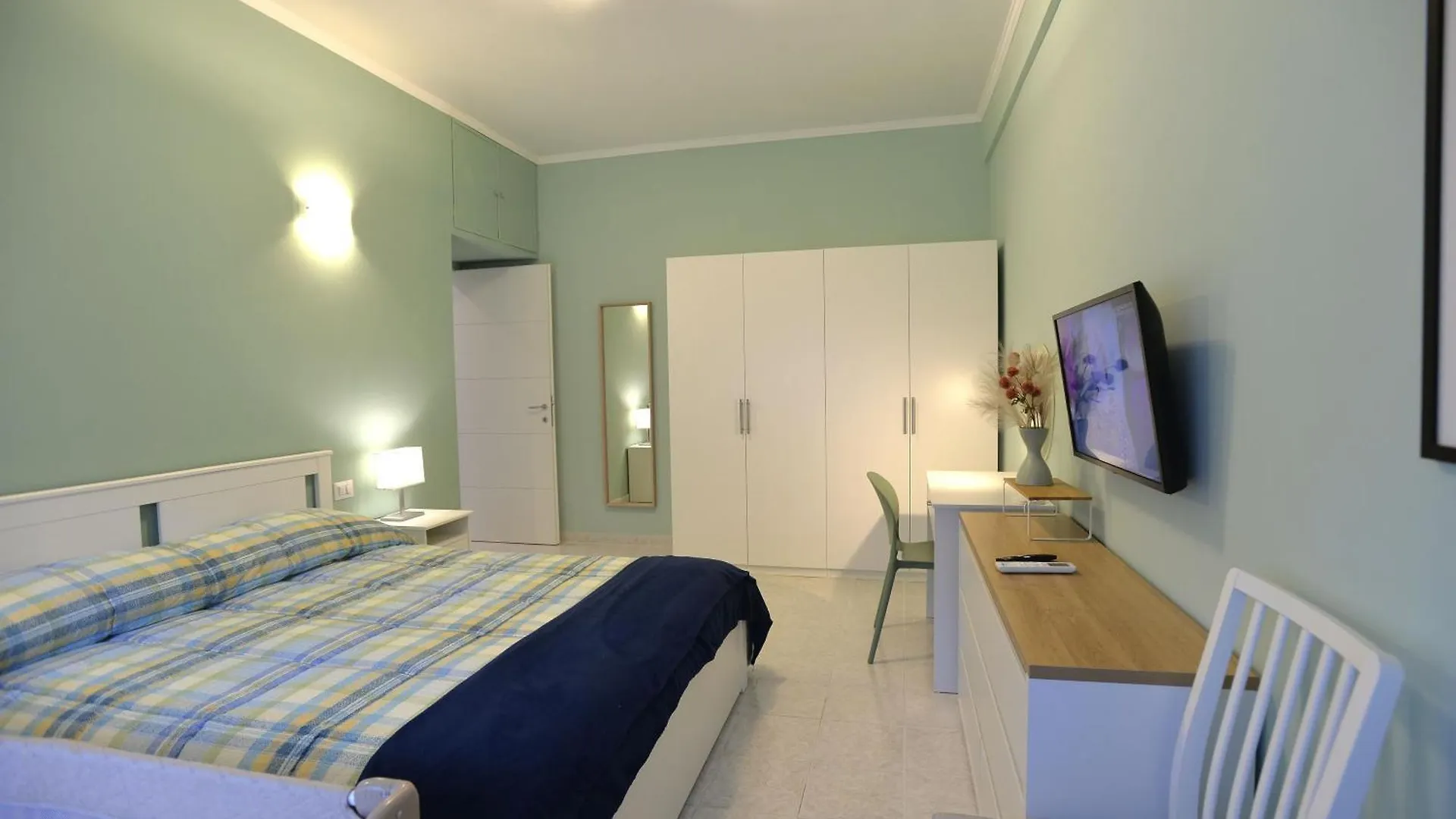 Antonella Vatican Apartment Rome Italy